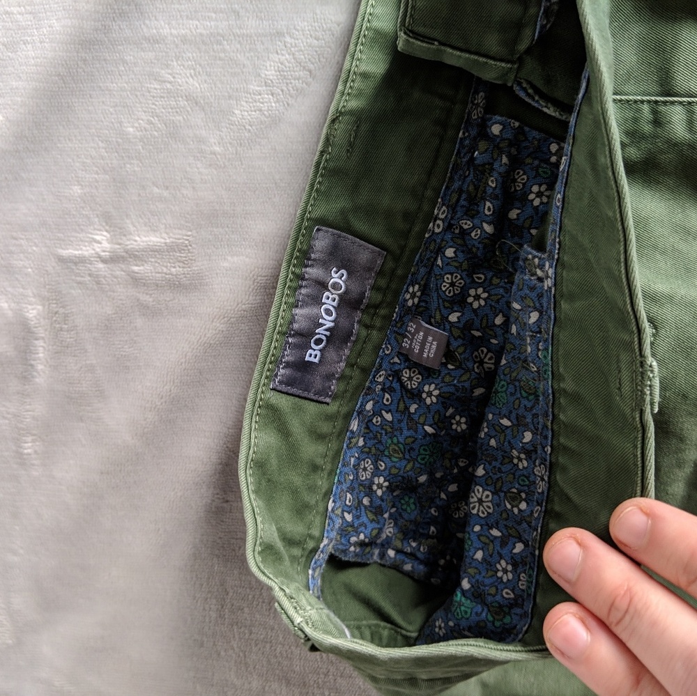 Bonobos 32/32 green slim chinos